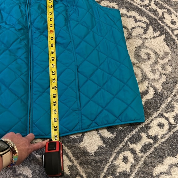 Quilted zip up vest - Picture 7 of 7